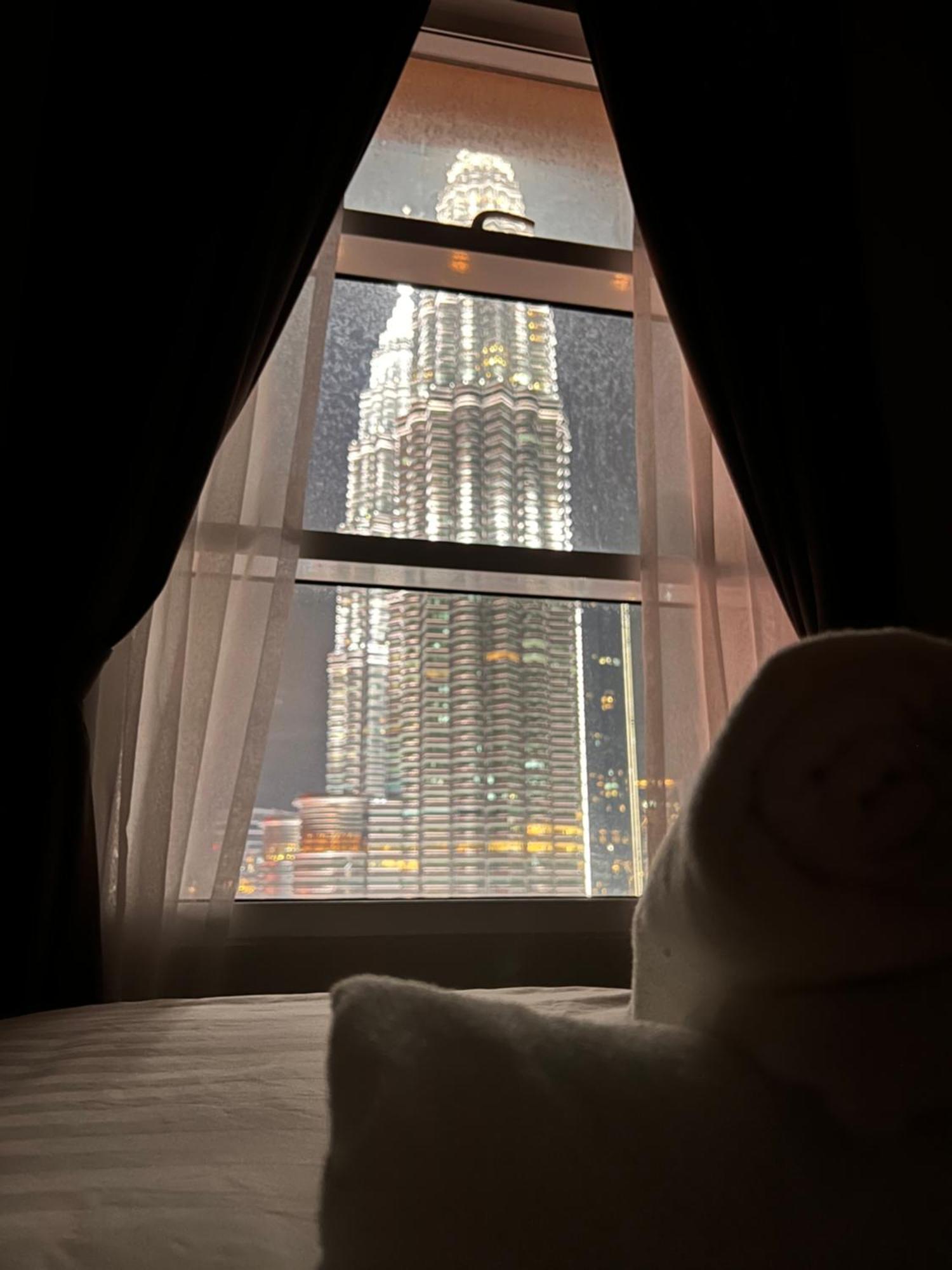 Sky Suites At Klcc By Mitstay Kuala Lumpur Zewnętrze zdjęcie