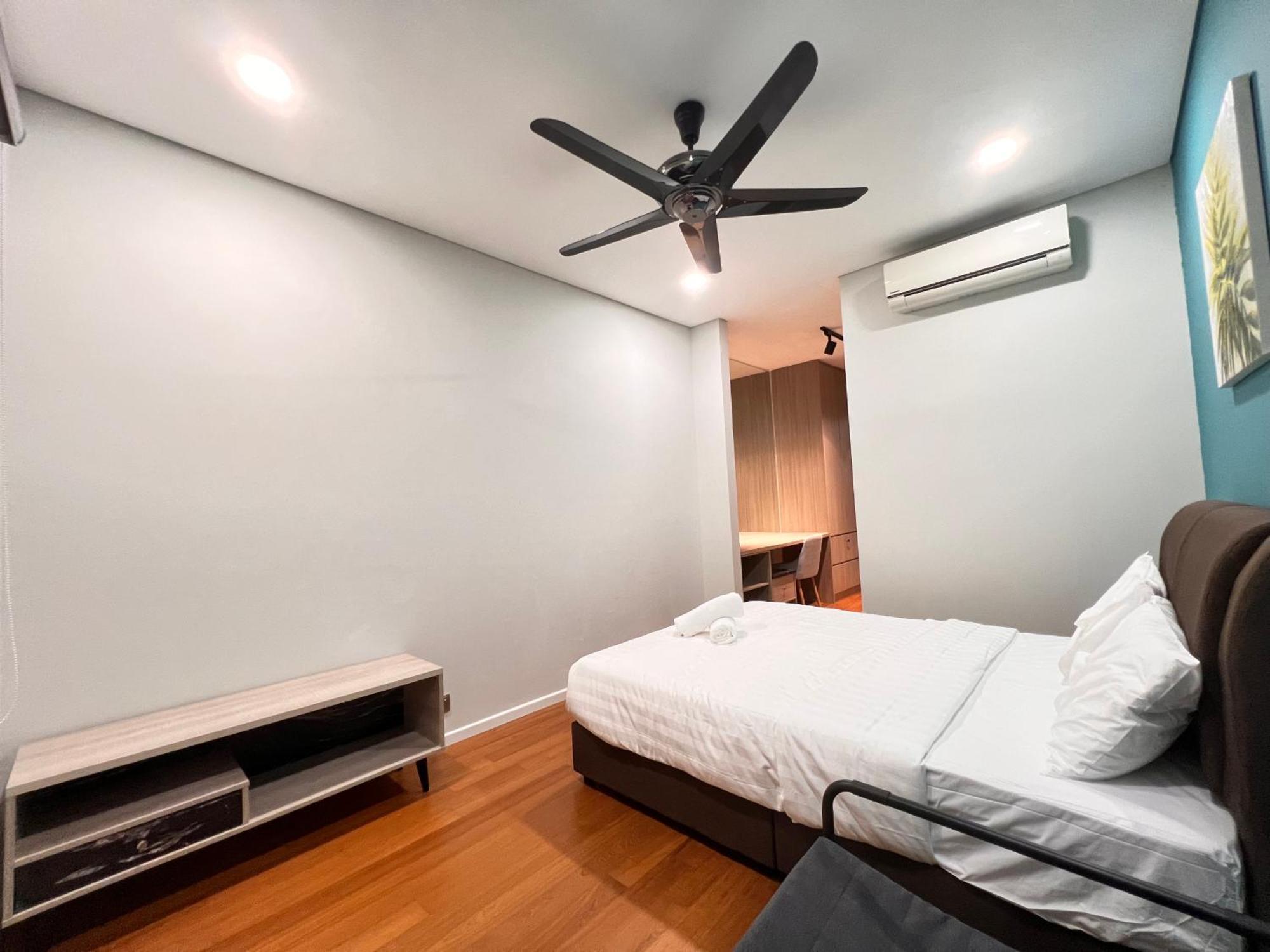 Sky Suites At Klcc By Mitstay Kuala Lumpur Zewnętrze zdjęcie