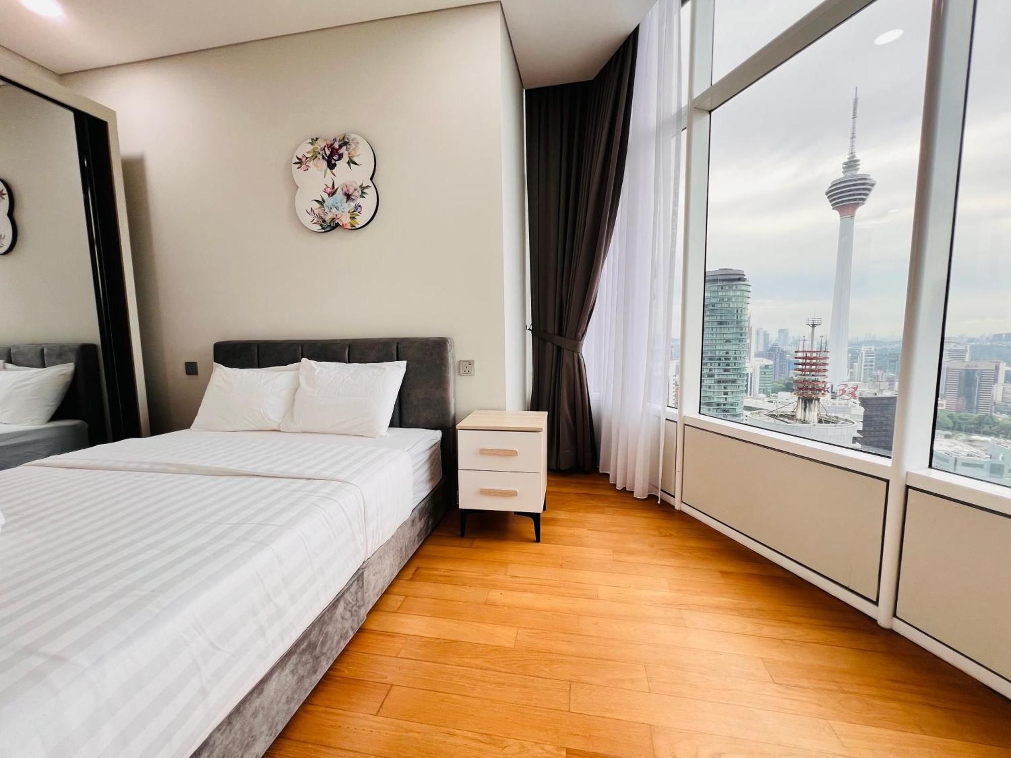Sky Suites At Klcc By Mitstay Kuala Lumpur Zewnętrze zdjęcie